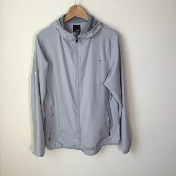 Vuori Men’s gray Outdoor Trainer Full Zip Hooded Shell - Picture 2 of 6